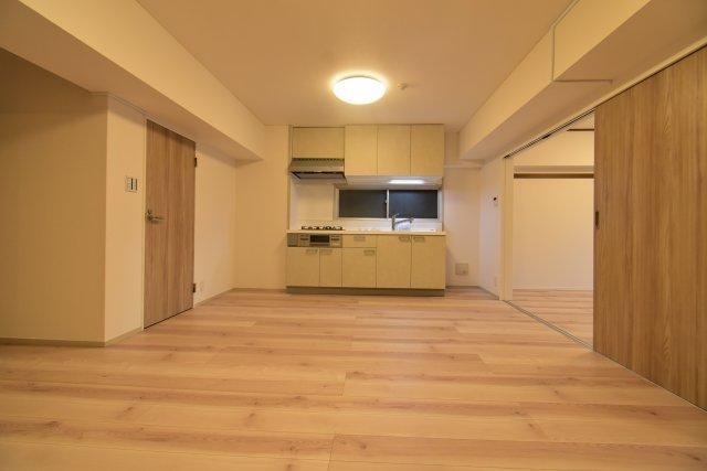 2LDK apartment in Kawasaki Ward, Kawasaki, Kanagawa - Photo 1