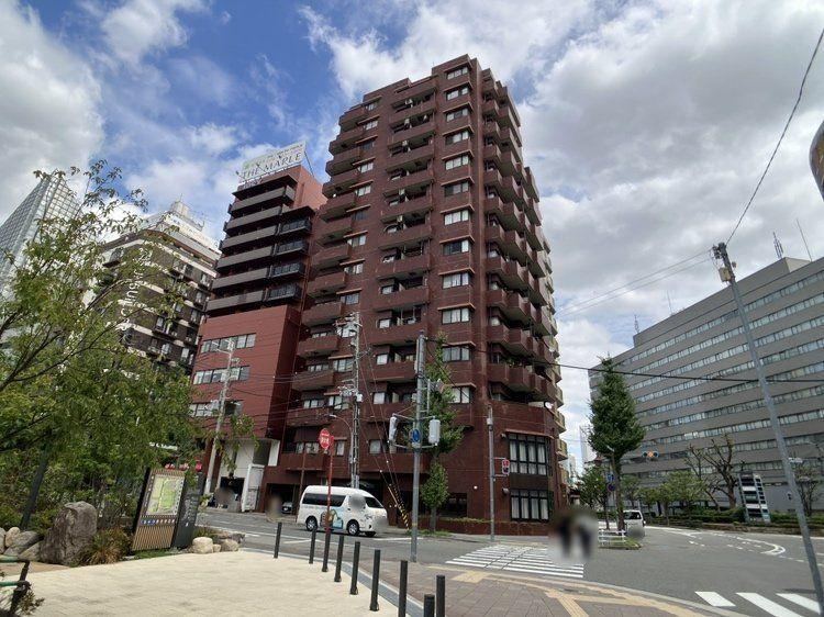 2DK apartment in Chuo Ward, Kobe, Hyogo - Photo 1
