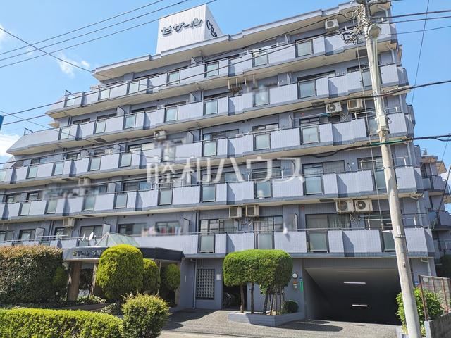 2LDK+S apartment in Tachikawa, Tokyo - Photo 1