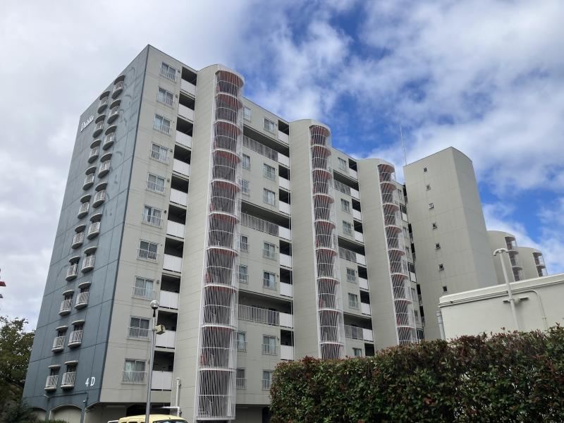 4DK apartment in Asahi Ward, Osaka - Photo 1