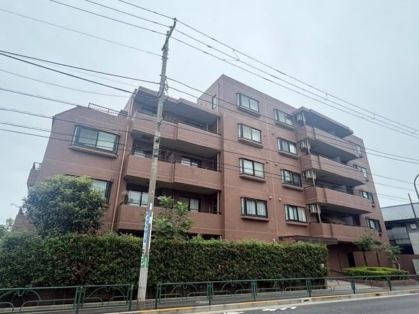 3LDK apartment in Suginami Ward, Tokyo - Photo 1