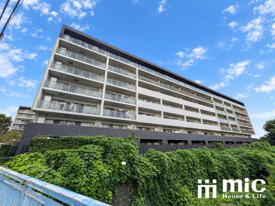 3LDK apartment in Asahi Ward, Yokohama, Kanagawa - Photo 1