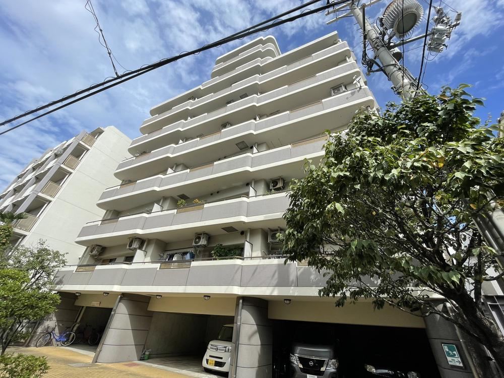 2LDK apartment in Nishiyodogawa Ward, Osaka - Photo 1
