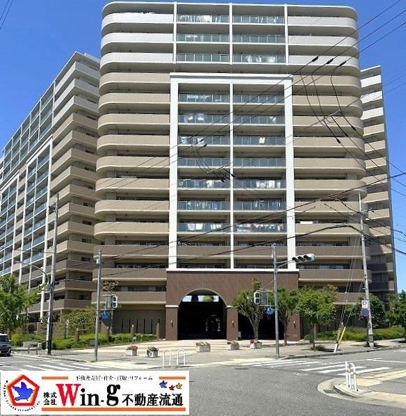 4LDK apartment in Nishi Ward, Kobe, Hyogo - Photo 1