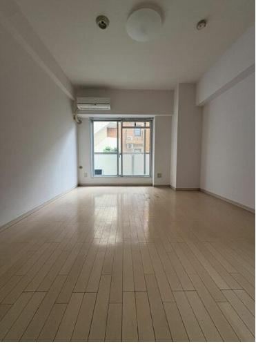 1K apartment in Edogawa Ward, Tokyo - Photo 1