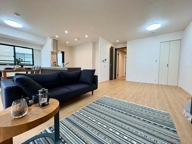 3LDK apartment in Sawara Ward, Fukuoka - Photo 1