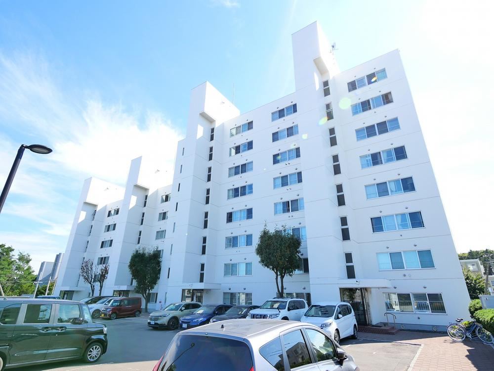 3LDK apartment in Toyohira Ward, Sapporo, Hokkaido - Photo 1