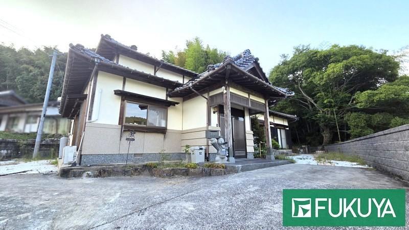 6DK house in Iizuka, Fukuoka - Photo 1