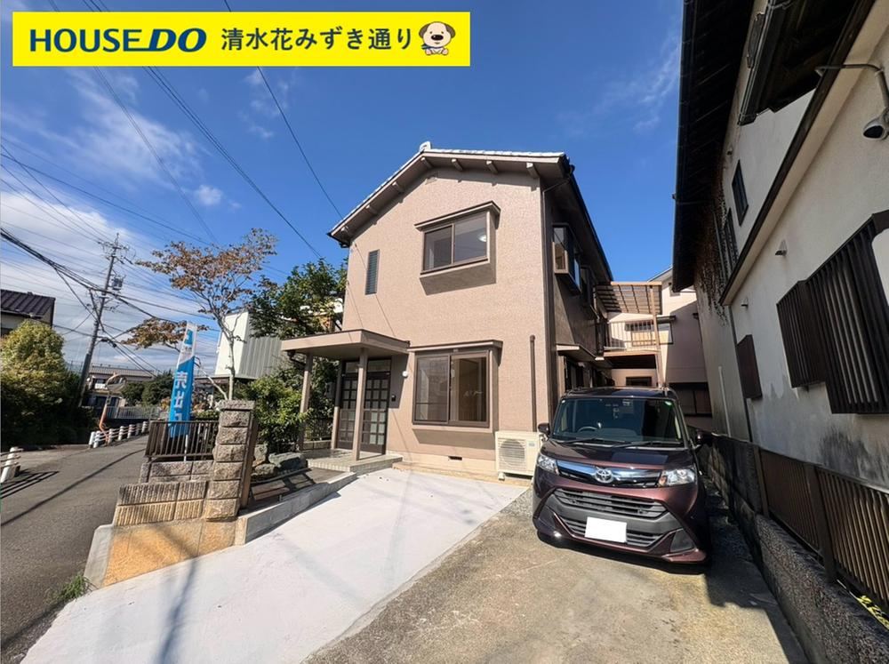 4LDK house in Shimizu Ward, Shizuoka - Photo 1