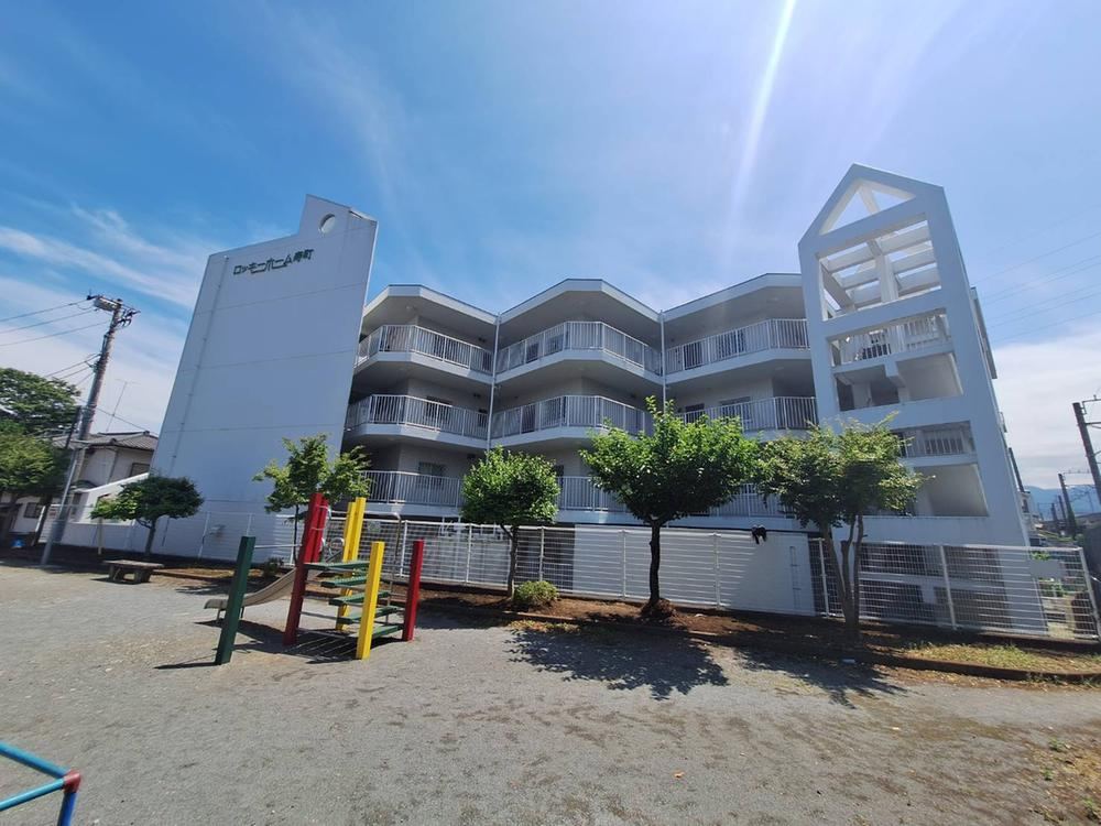 3DK apartment in Odawara, Kanagawa - Photo 1