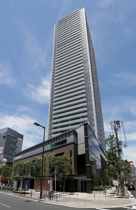 2LDK apartment in Kita Ward, Osaka - Photo 1
