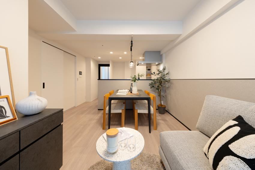 2LDK apartment in Chuo Ward, Tokyo - Photo 1