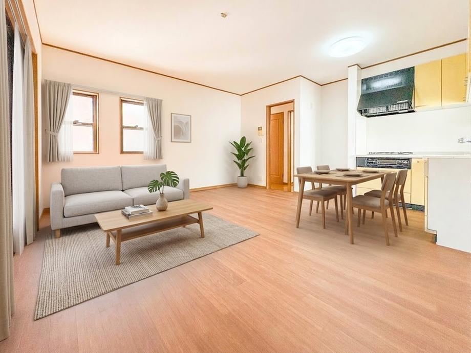 4LDK house in Sakura Ward, Saitama - Photo 1