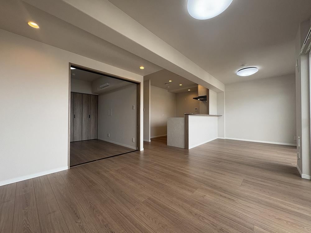 3LDK apartment in Moriguchi, Osaka - Photo 1