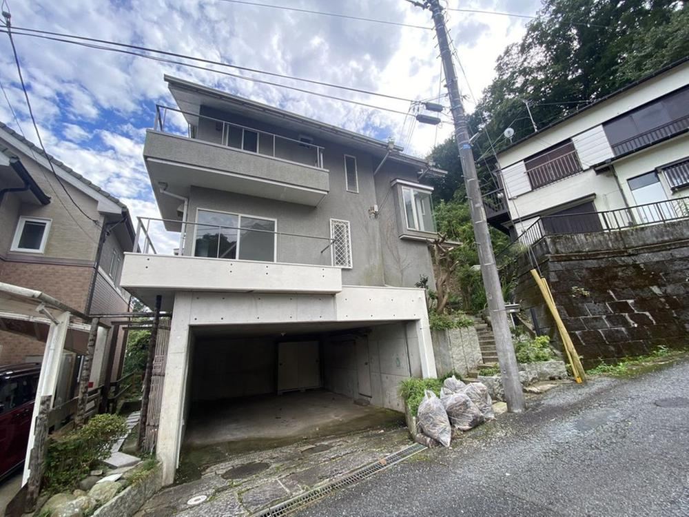 5LDK+3S house in Hachioji, Tokyo - Photo 1