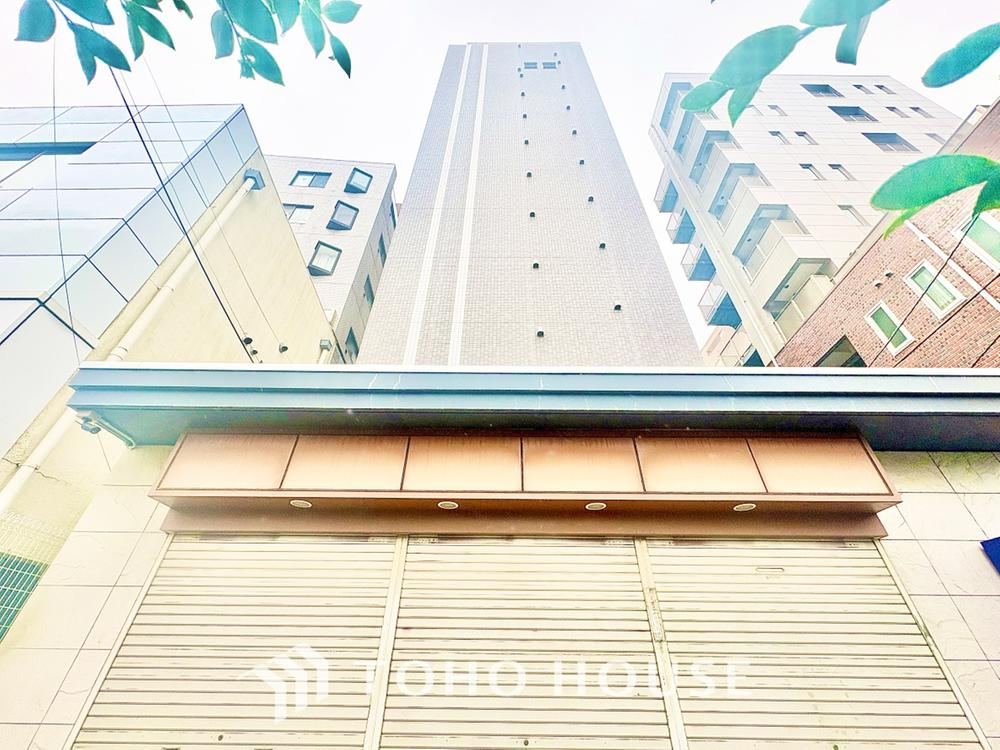2LDK apartment in Shinjuku Ward, Tokyo - Photo 1