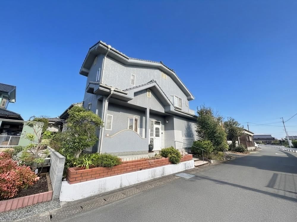 6LDK house in Kurume, Fukuoka - Photo 1