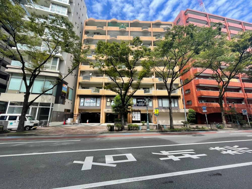 2LDK apartment in Chuo Ward, Fukuoka - Photo 1
