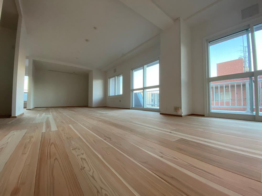 2LDK apartment in Chuo Ward, Sapporo, Hokkaido - Photo 1