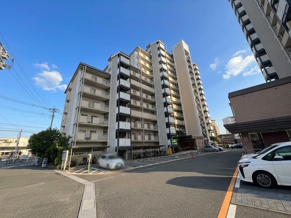 3LDK+S apartment in Minami Ward, Fukuoka - Photo 1