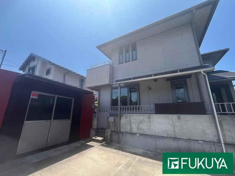3LDK house in Tarumi Ward, Kobe, Hyogo - Photo 1