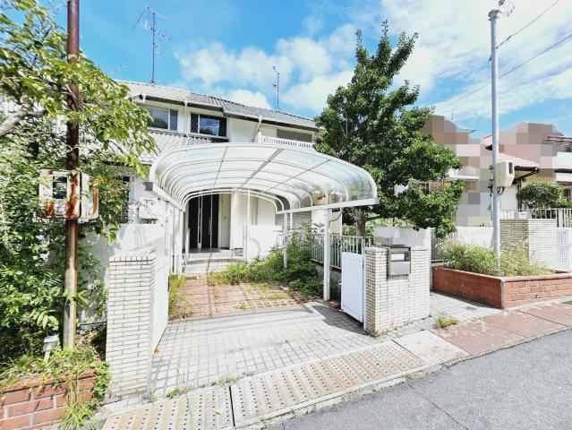 3LDK house in Suma Ward, Kobe, Hyogo - Photo 1