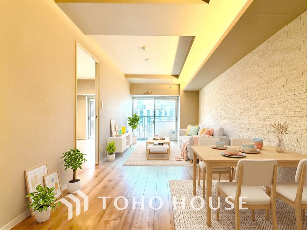 2LDK apartment in Shinjuku Ward, Tokyo - Photo 1