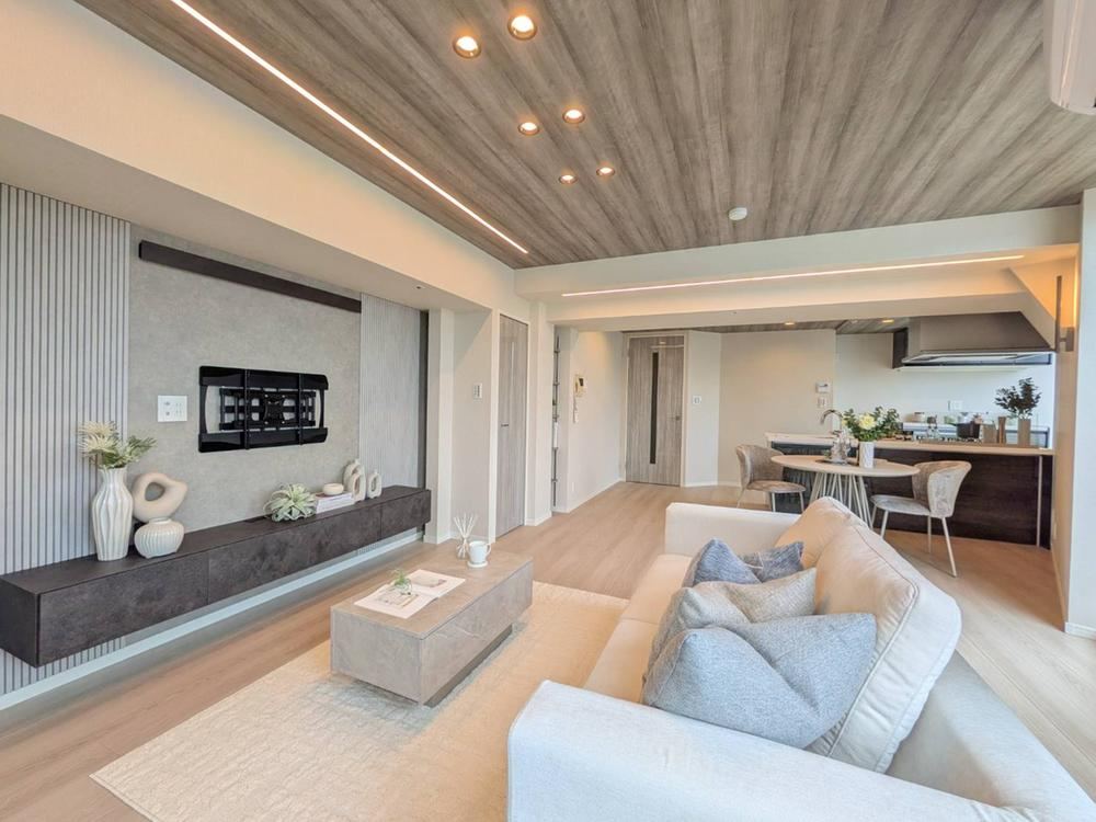1LDK apartment in Shibuya Ward, Tokyo - Photo 1