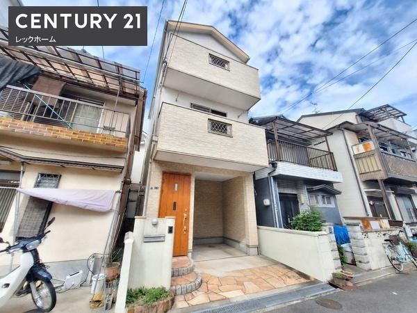 3LDK house in Daito, Osaka - Photo 1