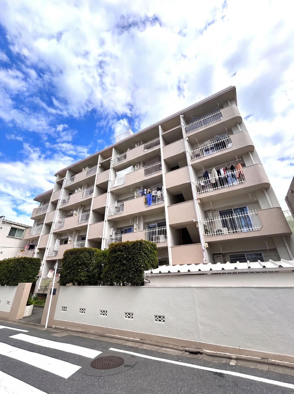 1LDK apartment in Itabashi Ward, Tokyo - Photo 1