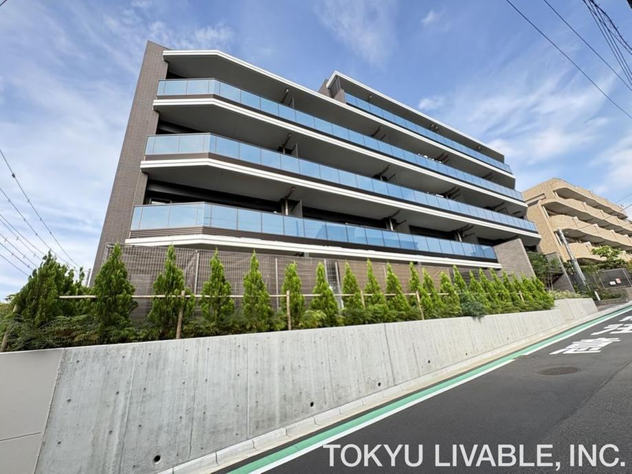 3LDK apartment in Aoba Ward, Yokohama, Kanagawa - Photo 1