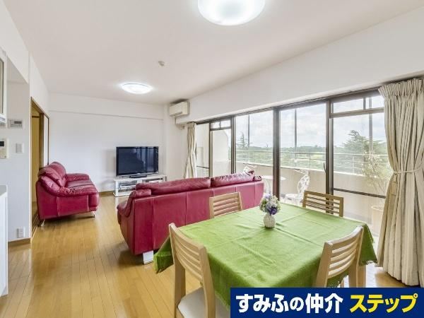 3LDK apartment in Takarazuka, Hyogo - Photo 1