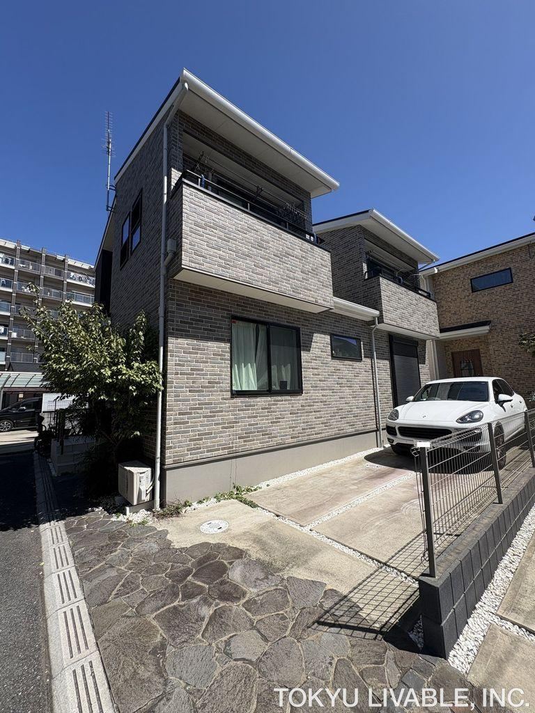 3LDK house in Kashiwa, Chiba - Photo 1