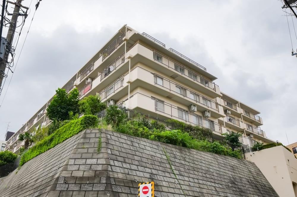2LDK apartment in Takatsu Ward, Kawasaki, Kanagawa - Photo 1