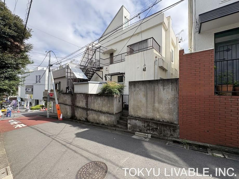 100 m² land in Setagaya Ward, Tokyo - Photo 1
