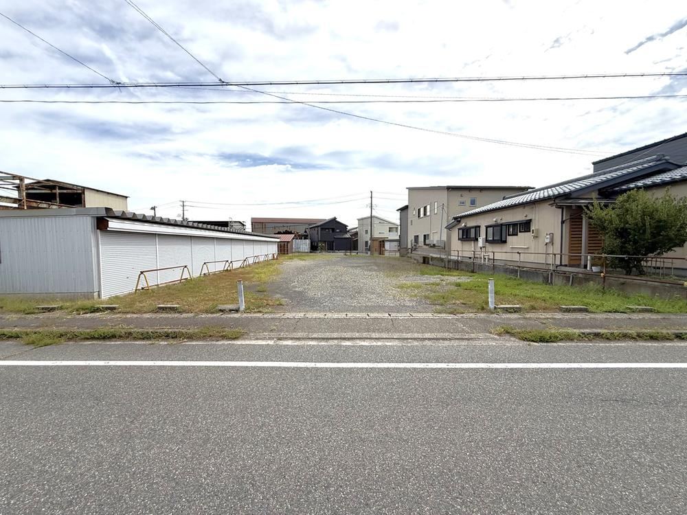 1064 m² land in Minami Ward, Niigata - Photo 1