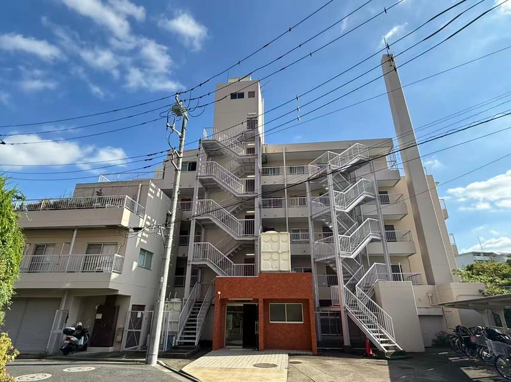 3LDK apartment in Adachi Ward, Tokyo - Photo 1