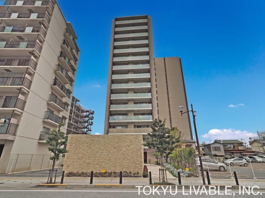 3LDK apartment in Atsugi, Kanagawa - Photo 1