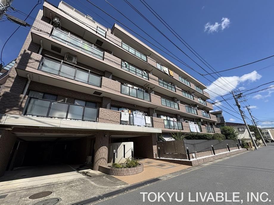 3LDK apartment in Tama Ward, Kawasaki, Kanagawa - Photo 1