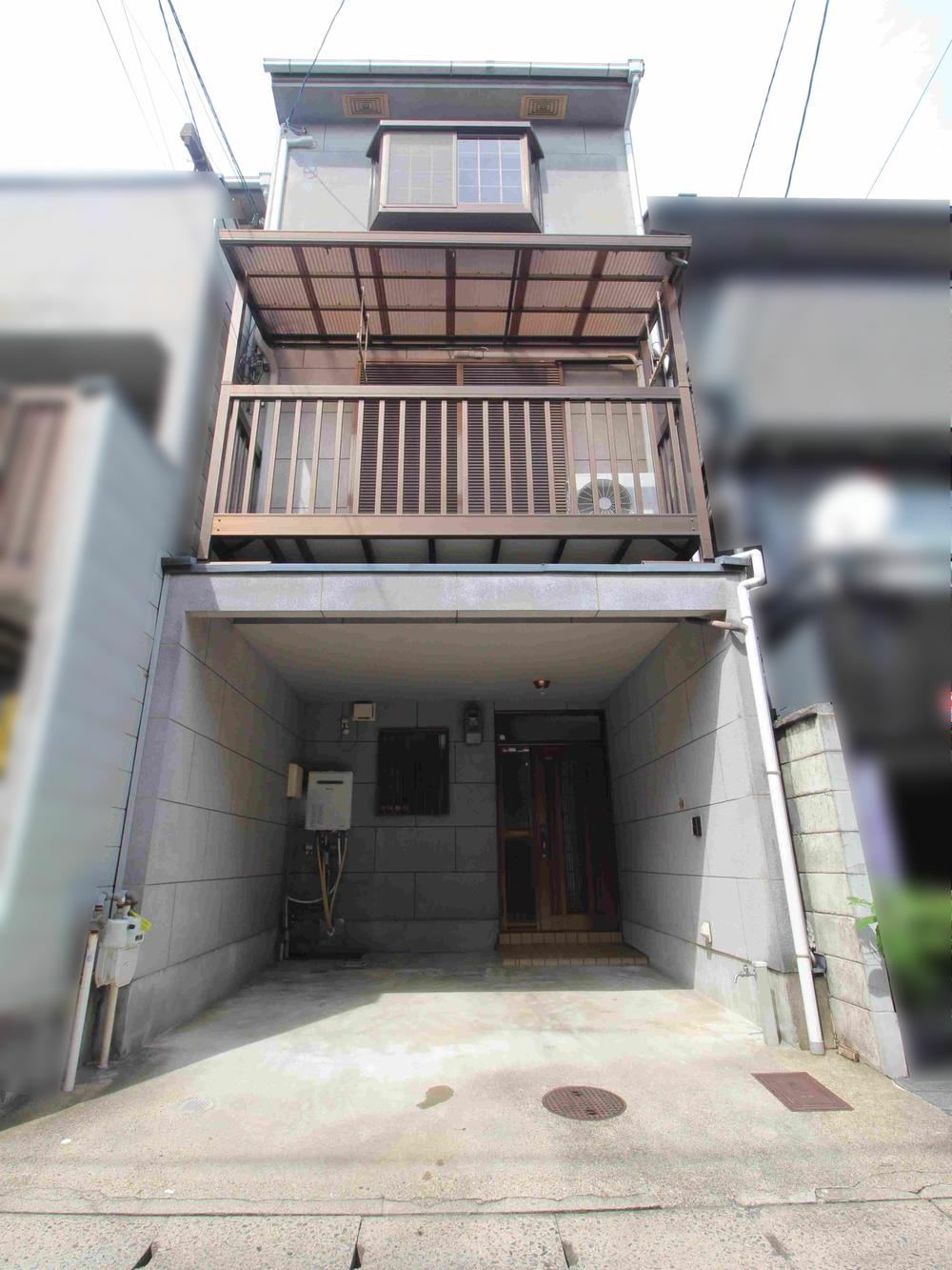 4DK house in Yamashina Ward, Kyoto - Photo 1