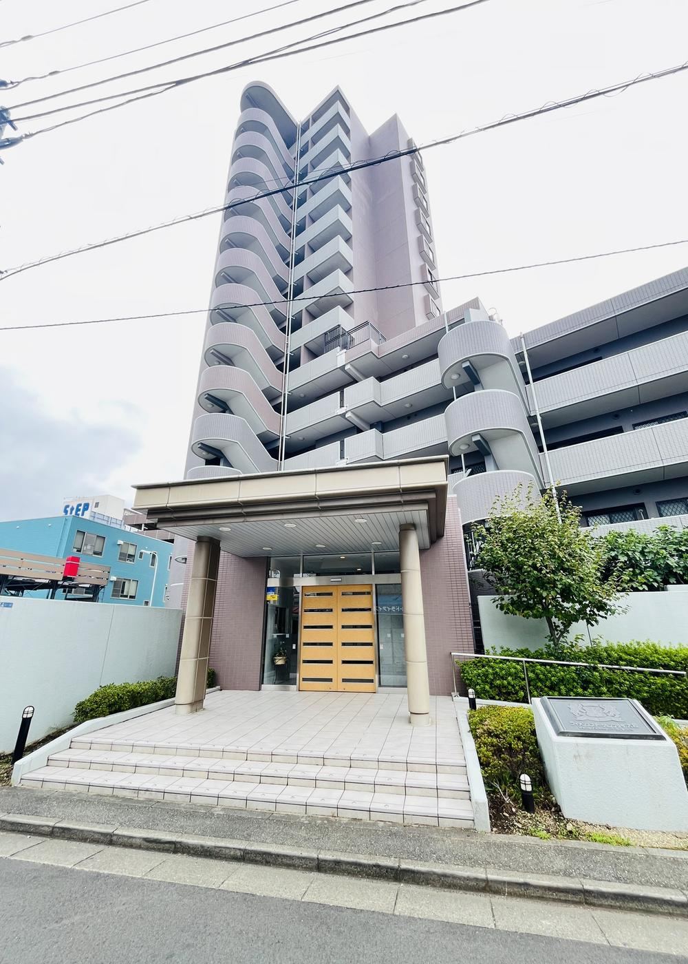 3LDK apartment in Yamato, Kanagawa - Photo 1