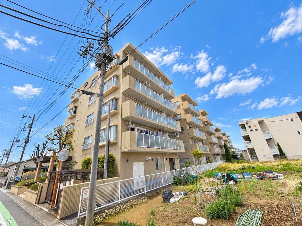 3LDK apartment in Konosu, Saitama - Photo 1