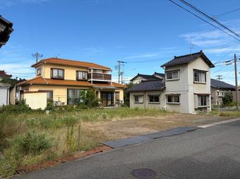 plot of land in Sakata