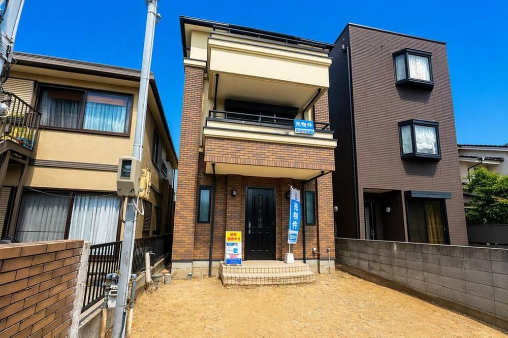 4LDK house in Nishinomiya, Hyogo - Photo 1