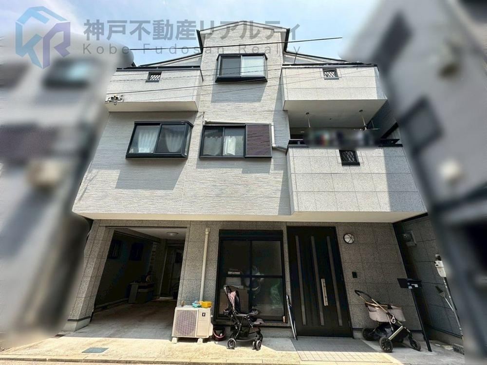 5LDK house in Amagasaki, Hyogo - Photo 1