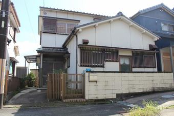 4DK house in Ama