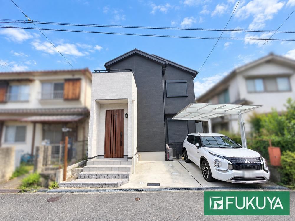 3LDK+2S house in Neyagawa, Osaka - Photo 1