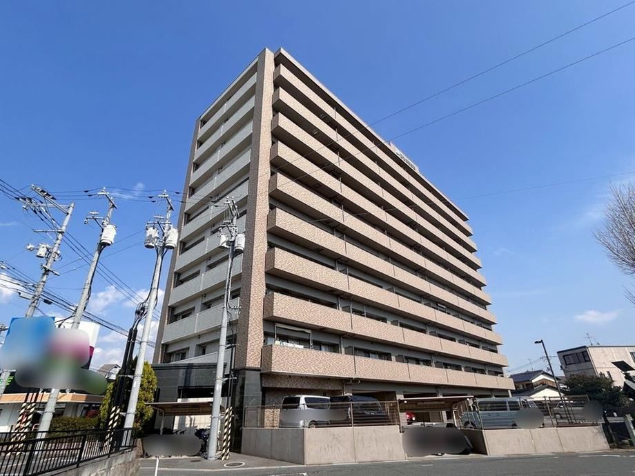 3LDK apartment in Kita Ward, Okayama - Photo 1