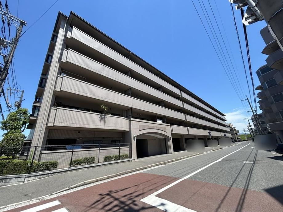 3LDK apartment in Nishi Ward, Hiroshima - Photo 1
