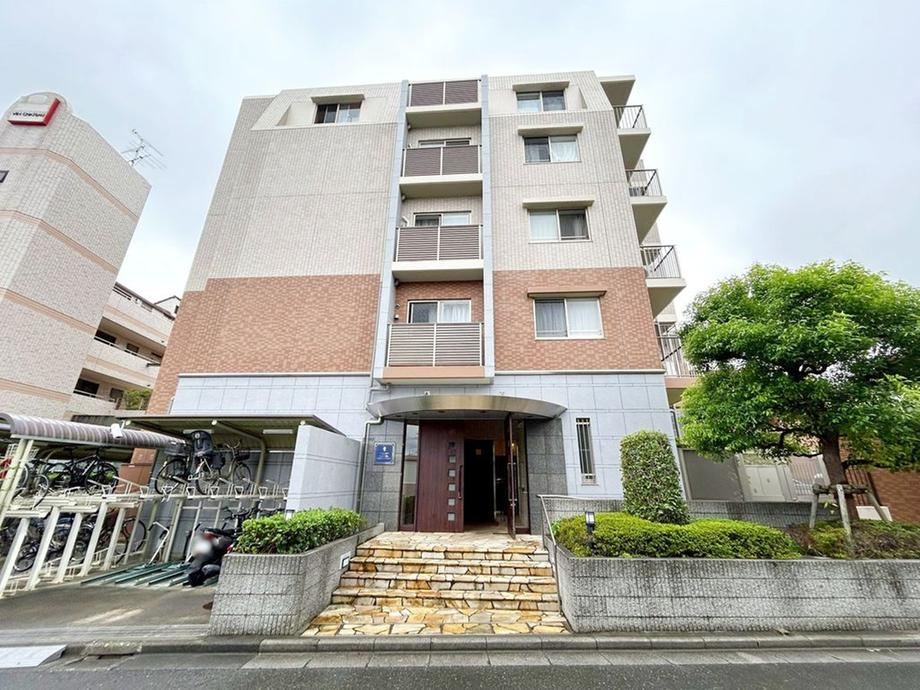 3LDK apartment in Midori Ward, Saitama - Photo 1